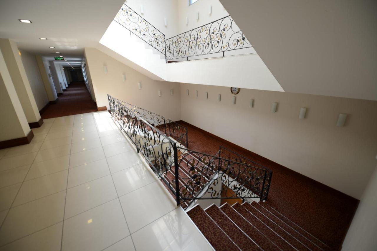 Arsan Otel كهرمانماراس المظهر الخارجي الصورة